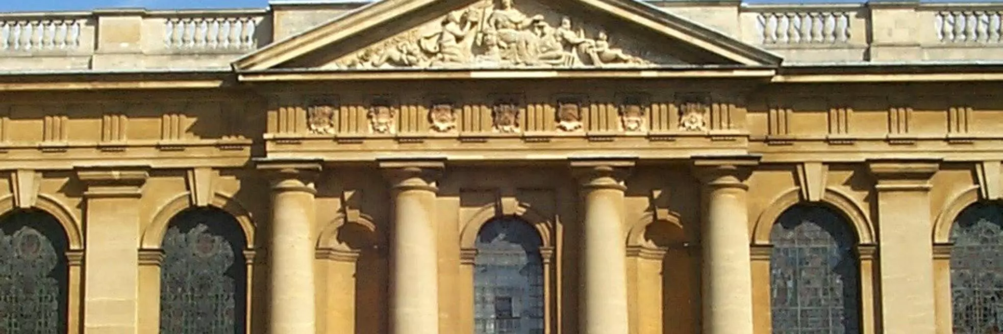 A photograph of the Queen's College front quad