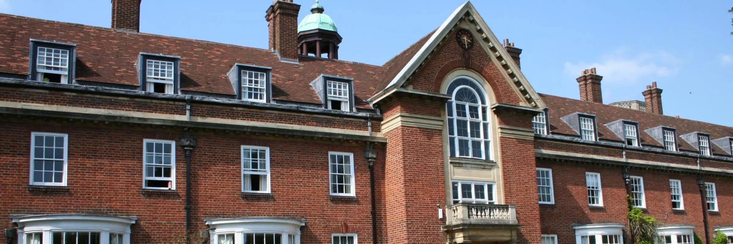 st hughs oac cropped